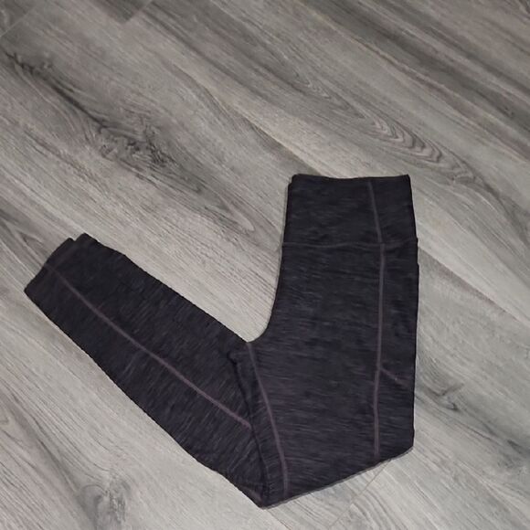 Victoria Secret Heathered Gray Pocket Leggings - Picture 1 of 8